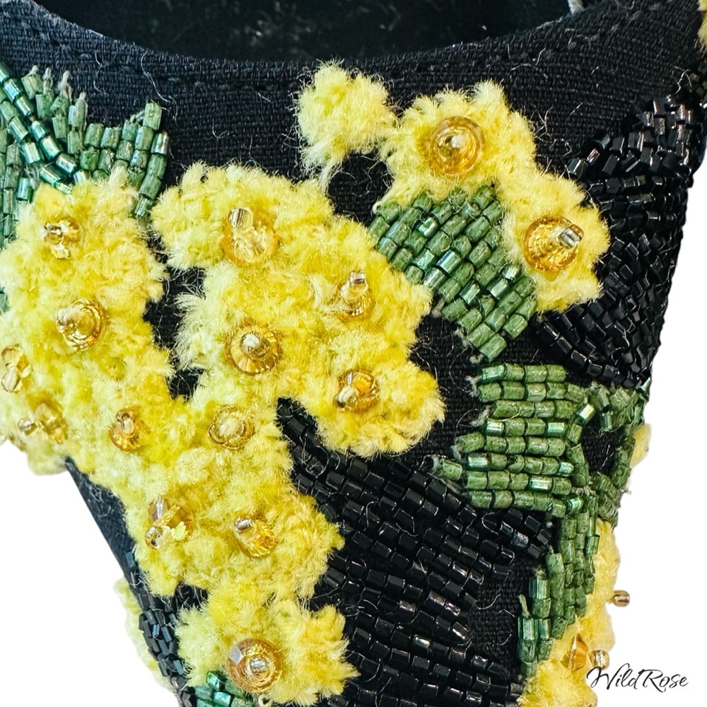 VALENTINO GARAVANI Floral Yellow Green Black Beaded & Embroidered Heels SZ 37 - Picture 4 of 17